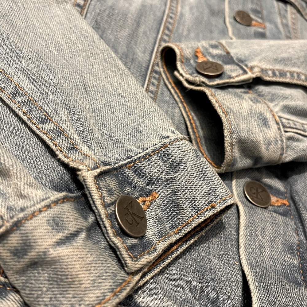 Calvin Klein Jeans Jacket - Picture 6 of 6